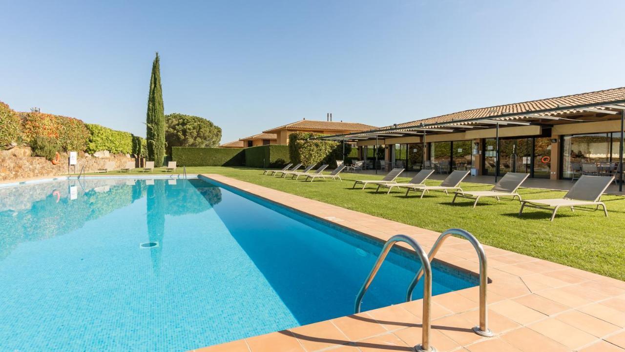 Apartahotel Suites Vila Birdie Navata Exterior photo