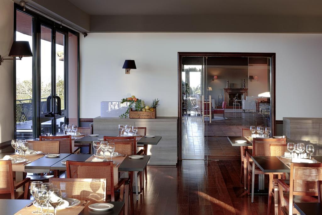 Apartahotel Suites Vila Birdie Navata Exterior photo